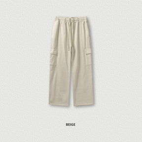 Men's new trousers with multiple pockets. Straight-cut street workwear-style casual washed retro loose pants for men.