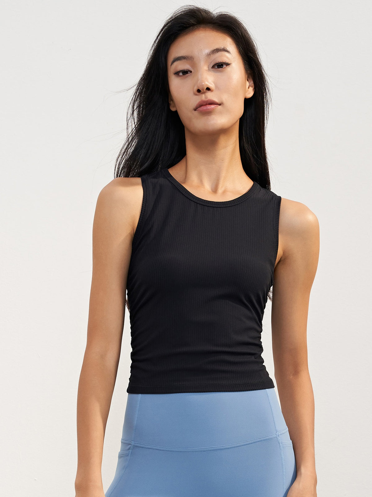 Women's ribbed slim yoga sports T-shirt with slim waist and round neck sports top sleeveless bottom Fitness vest
