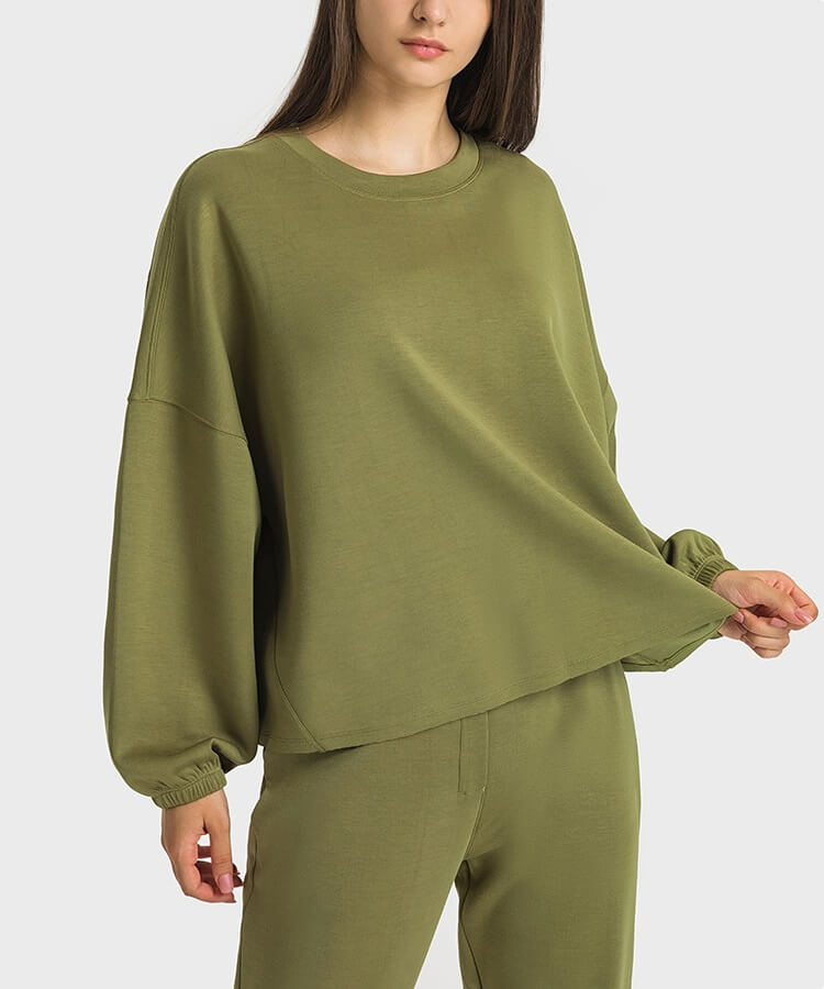 Licorice Green Women's Oversized Sweatshirt - Oversized Crew Neck Sweater Oversized Crew Neck Sweatshirt for Autumn Winter | Sheveve.com